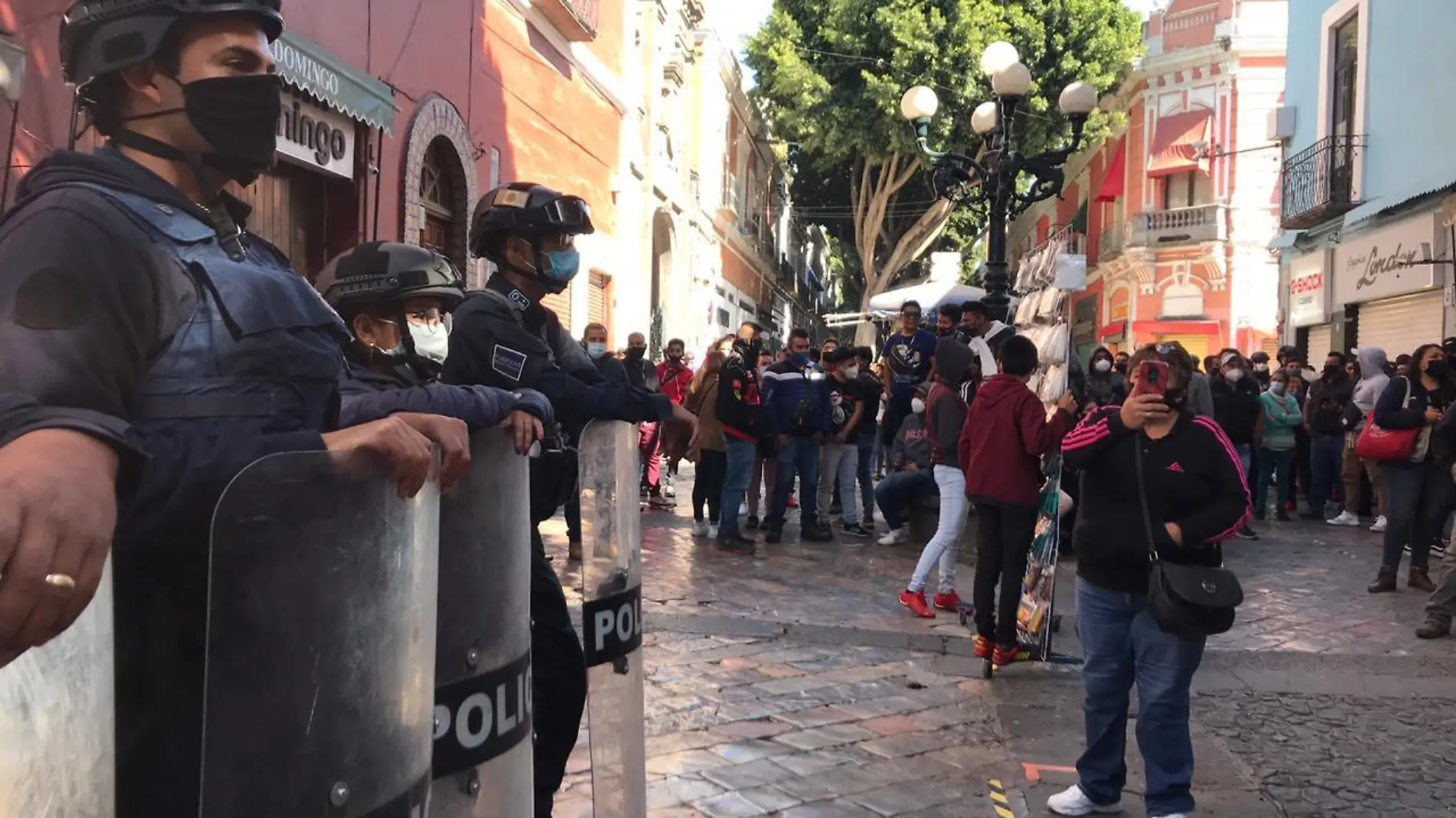 POLICIAS COMERCIANTES CH PUEBLA